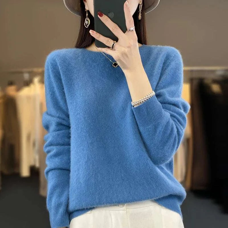 Women's Warm Sweater Soft Round Neck Pullover Autumn and Winter Casual Knitted Tops Solid Color Regular Women's Knitted Sweater