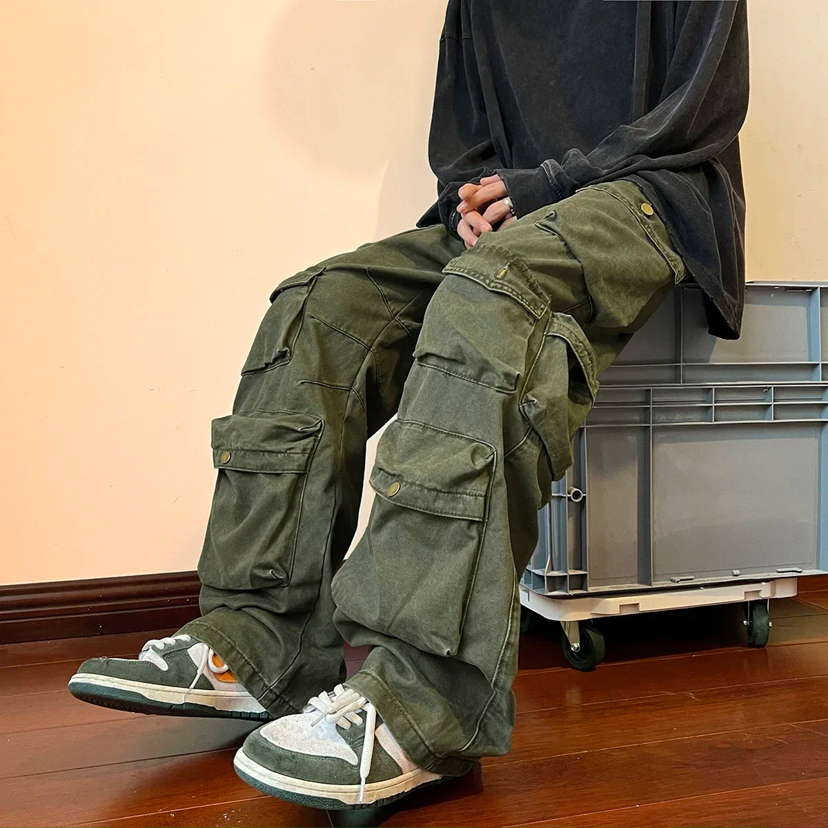 Multi Pocket Cargo Pants