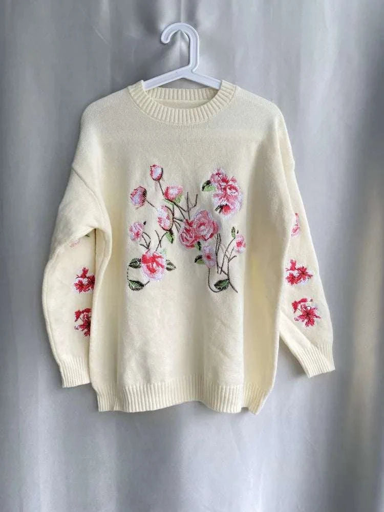 Fasbion Elegant Sweaters Long Sleeve Flower Embroidery Design Aesthetics Short Pullovers Casual Loose Vintage Women's Clothing