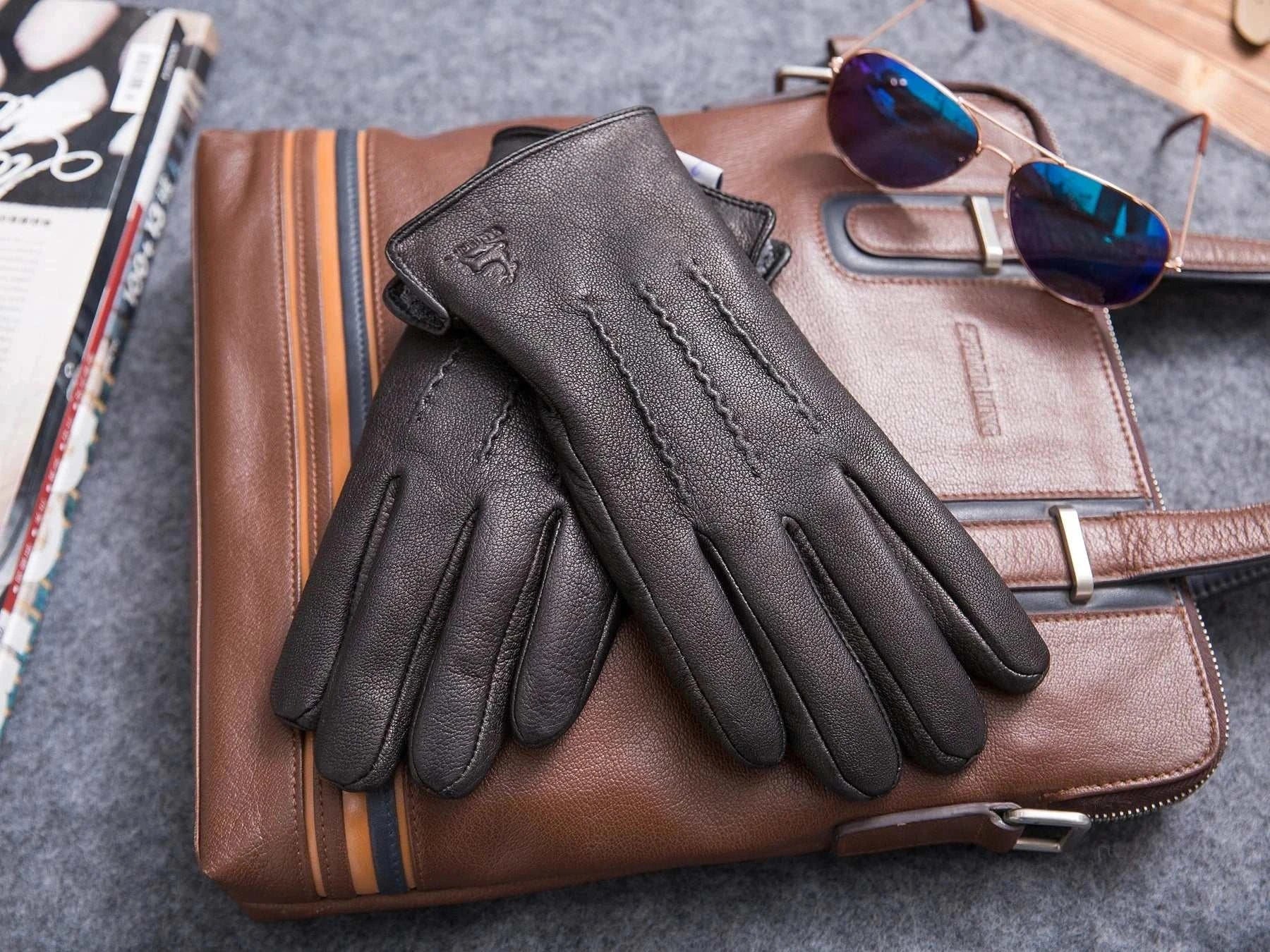 Men leather Gloves