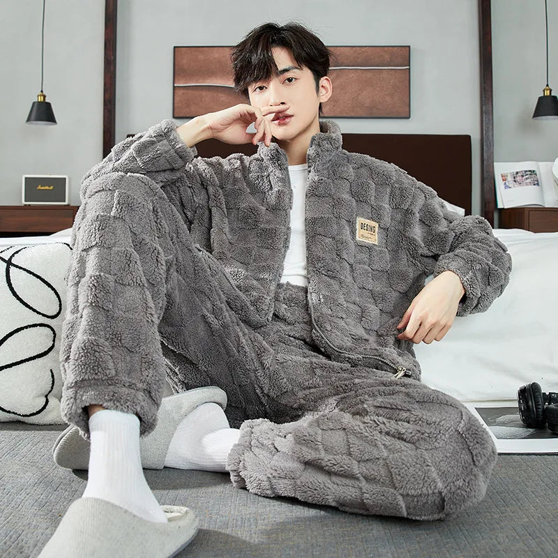 Men Warm Flannel Pajamas Autumn Thicken Long-sleeved Trousers Two-Piece Set Winter Man Pyjamas Loose Comfortable Sleepwear Suit