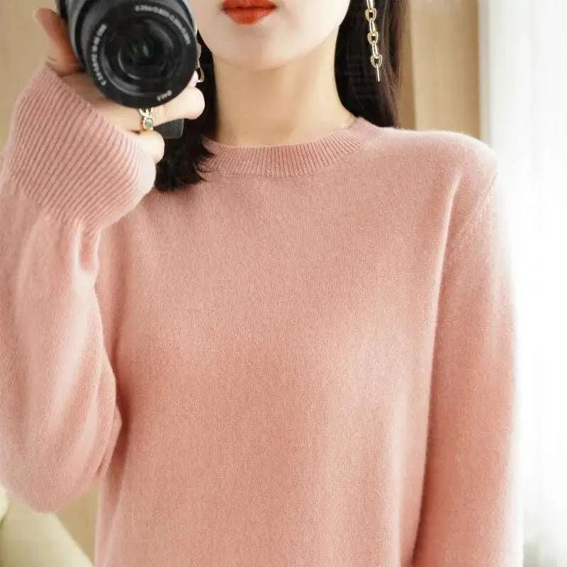 Women's Warm Sweater Soft Round Neck Pullover Autumn and Winter Casual Knitted Tops Solid Color Regular Women's Knitted Sweater